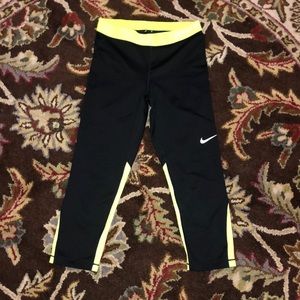 Nike pro cropped leggings- brand new